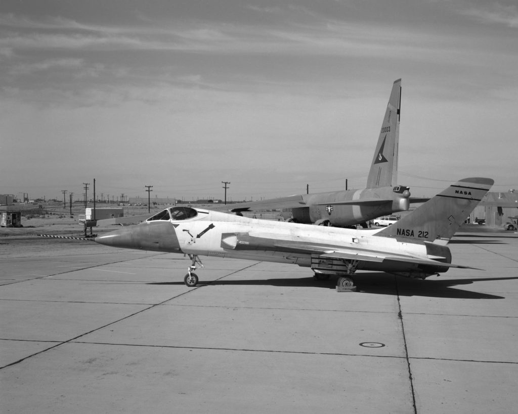 Flight Test Files: Douglas F5D-1 Skylancer - Mastering the High-Speed Sink Rate 16 E61 07109large