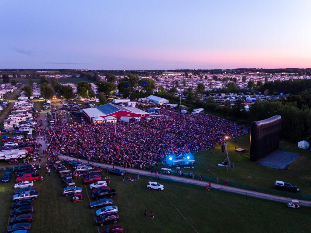 EAA Airventure Top Gun Maverick Movie n