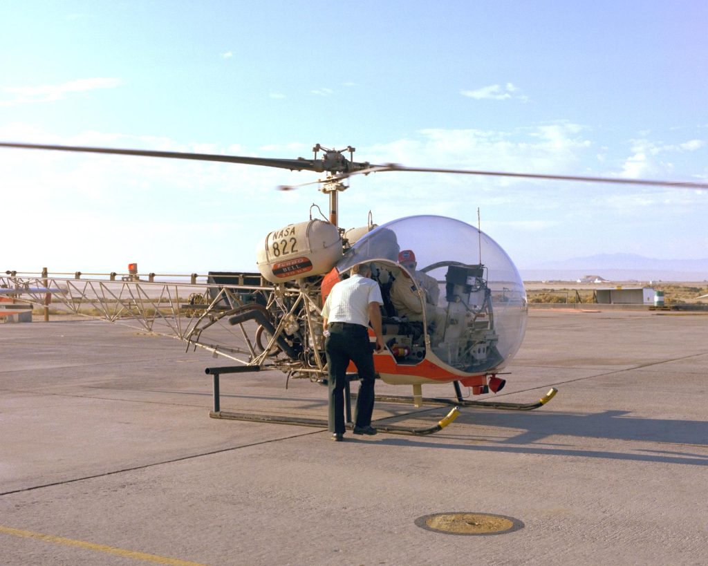 Flight Test Files: Bell 47 - The Chase Aircraft that Aided the Apollo Program 18 EC77 8296large