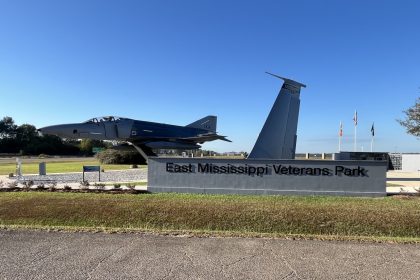 East Missisippi Veteran Park KC 135R Stratotanker 61 0302 and RF 4C