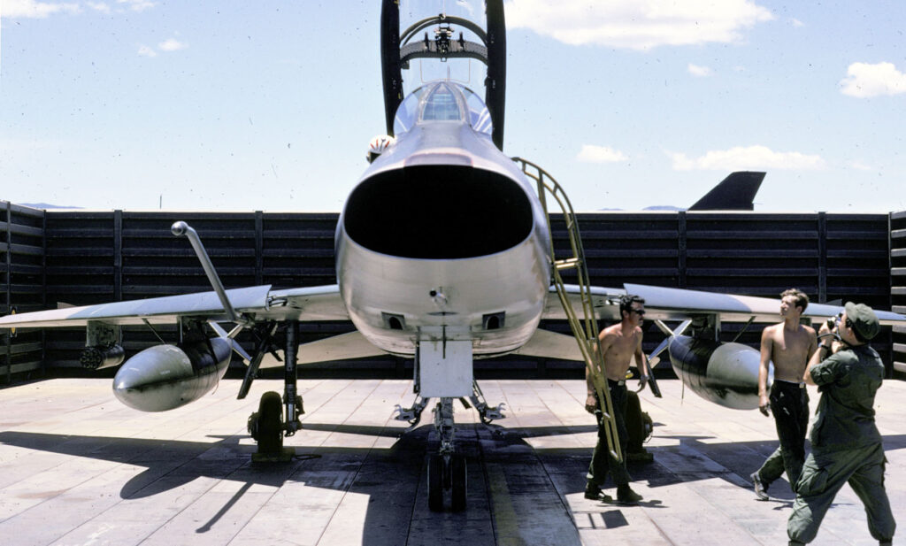 F 100 Super Sabre Misty FAC