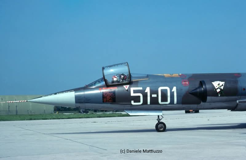 Starfighter versus Tomcat: How the Italian F-104 Outmatched the U.S. Navy’s F-14 Tomcat with the Yo-Yo Tactic 11 F 104 pilo