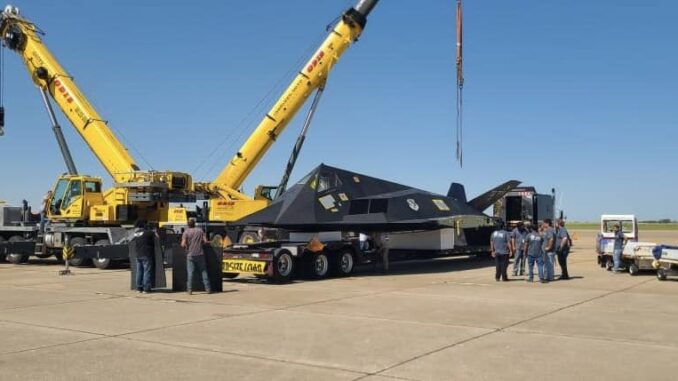 F 117A Nighthawk Arrives Stafford Air Space Museum