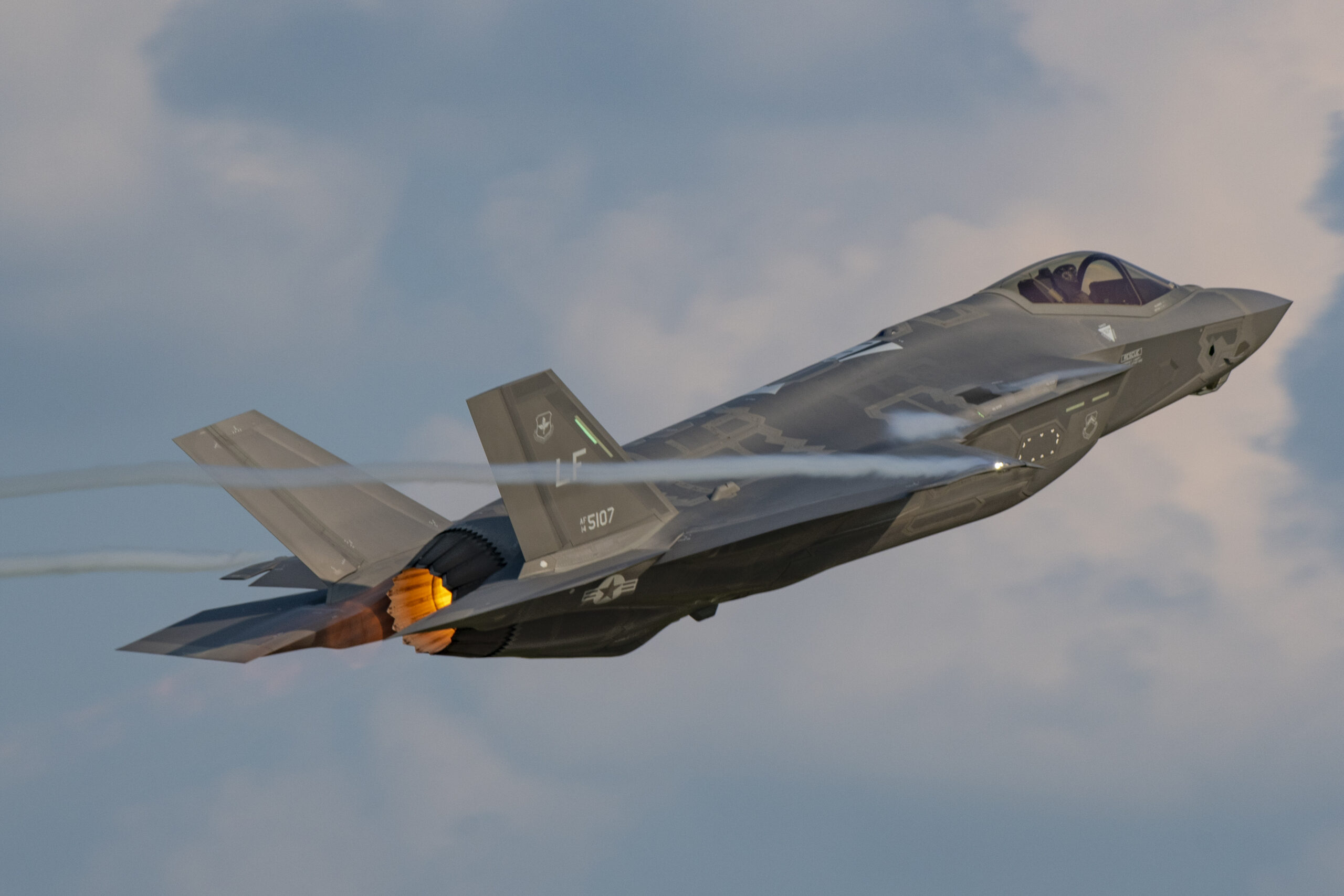 F 35 Lightning ByAndrewZaback scaled