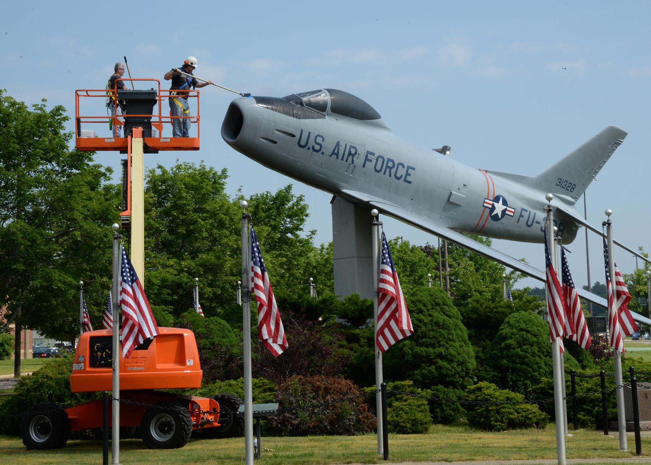 F 86 Sabre Gate Guardian