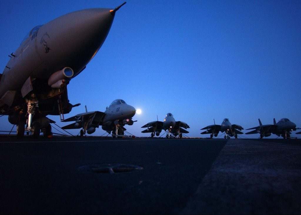 Congress’ “Maverick Act” Could Bring a U.S. Navy F-14D Tomcat Back to Flight 17 Five Navy F 14B Tomcats are chained down on the fantail of the aircraft carrier USS Harry S. Truman CVN 75