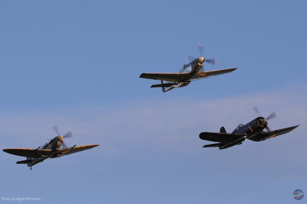 Flying Legends fleet arrives Thursday evening 7D2 1523