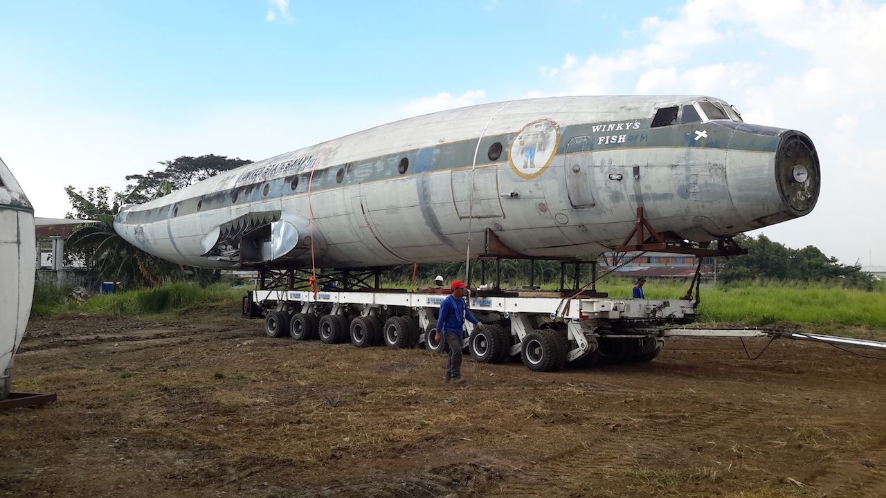 The fuselage of the "Connie" moved to the storage facility. 