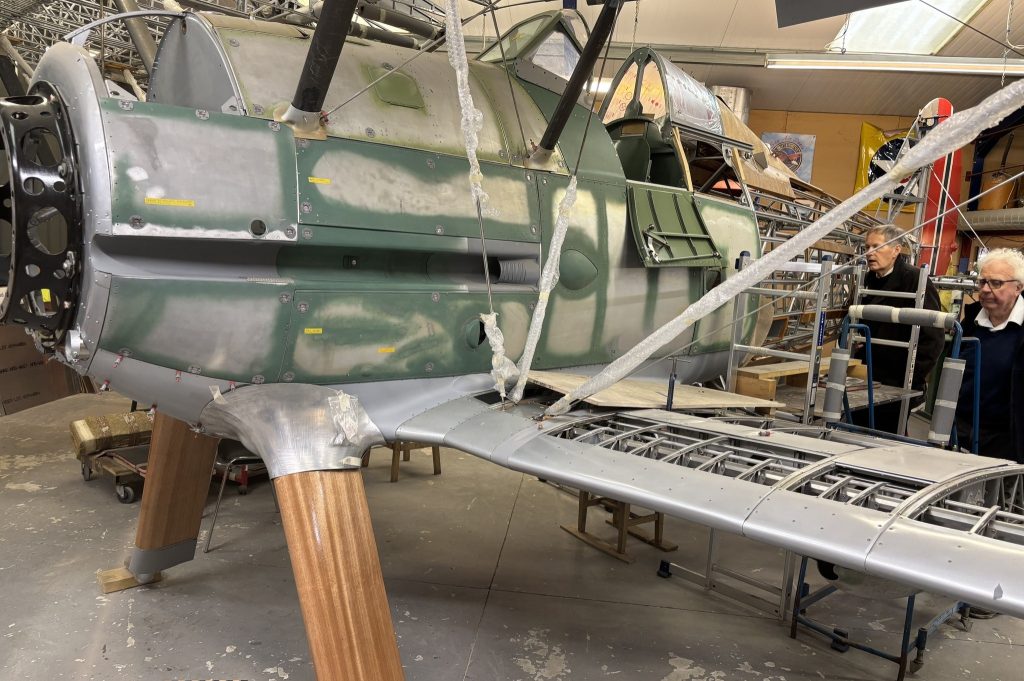 Gloster Gladiator Mk I 423: the Restoration of a Norwegian Warrior 12 Gloster Gladiator Mk I 423 the restoration of a Norwegian warrio3
