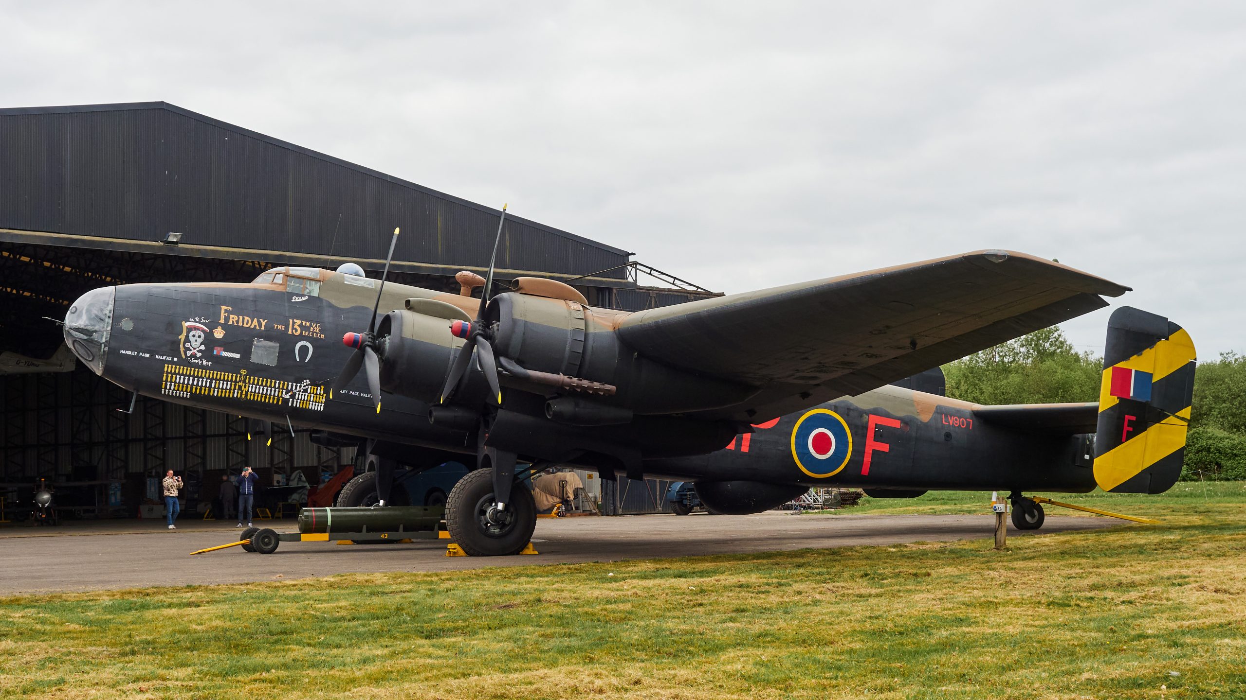Strongman vs. Bomber – Who Will Win? - Vintage Aviation News