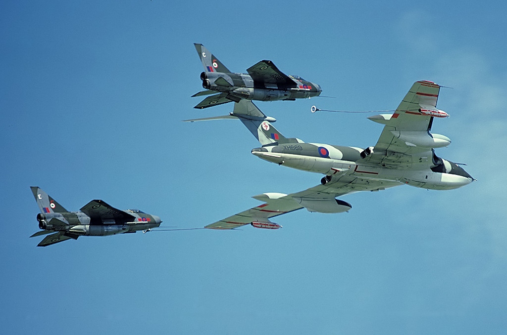 Handley Page HP 80 Victor K2 UK Air Force AN0992865