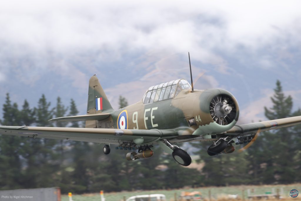 Warbirds Over Wanaka 2026 Delivers Spectacular Easter Weekend Airshow in New Zealand 41 Harvard NZ1044 7D2 6164
