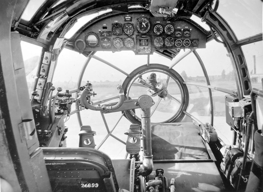 Heinkel He 111 cockpit