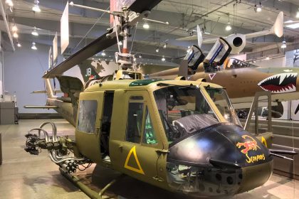 Huey 63 08541 Randy Malmstrom 01