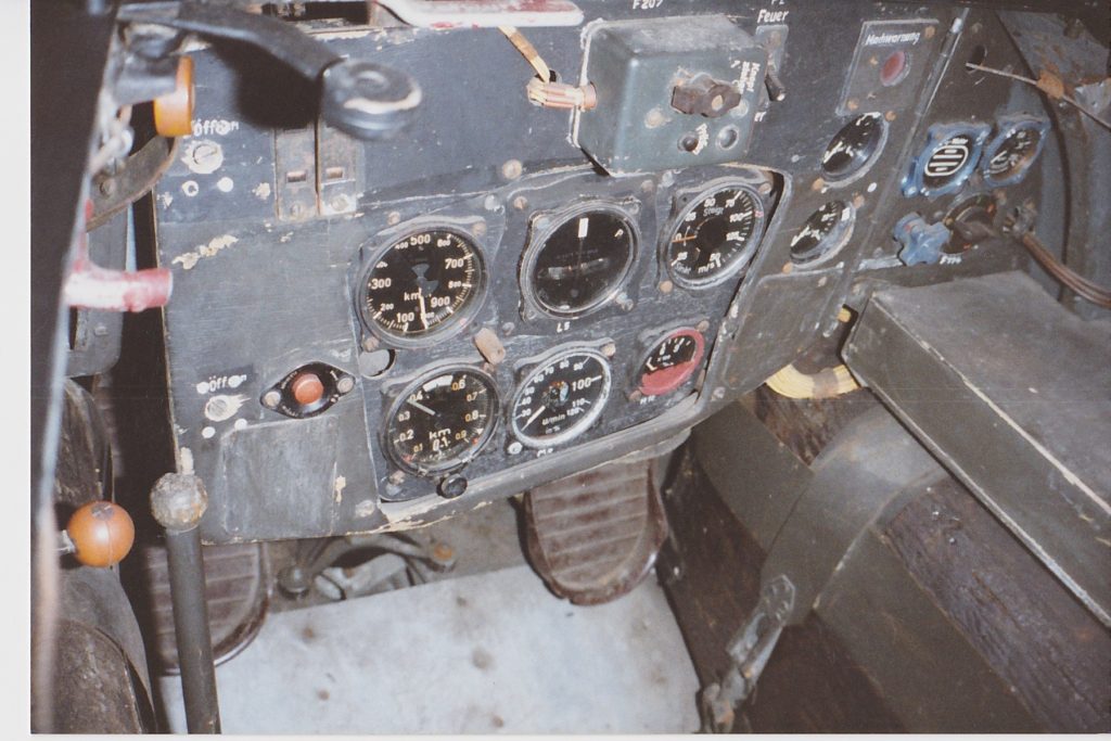 Only a Flea… Lippisch’s Remarkable Rocket Fighter: The Story of Messerschmitt Me 163 Komet 191659 22 Instrument panel 1