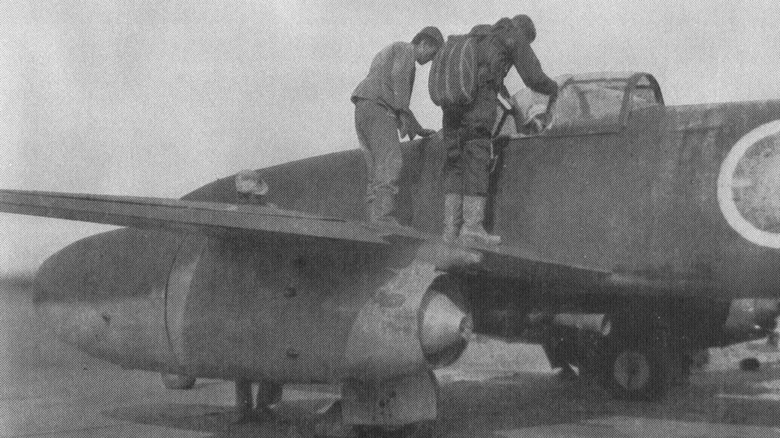 Japans Secret Jet Fighter Of WWII The Nakajima Kikka Read More https www.slashgear.com 1678682 nakajima nikka jet figher ww2 history .webp