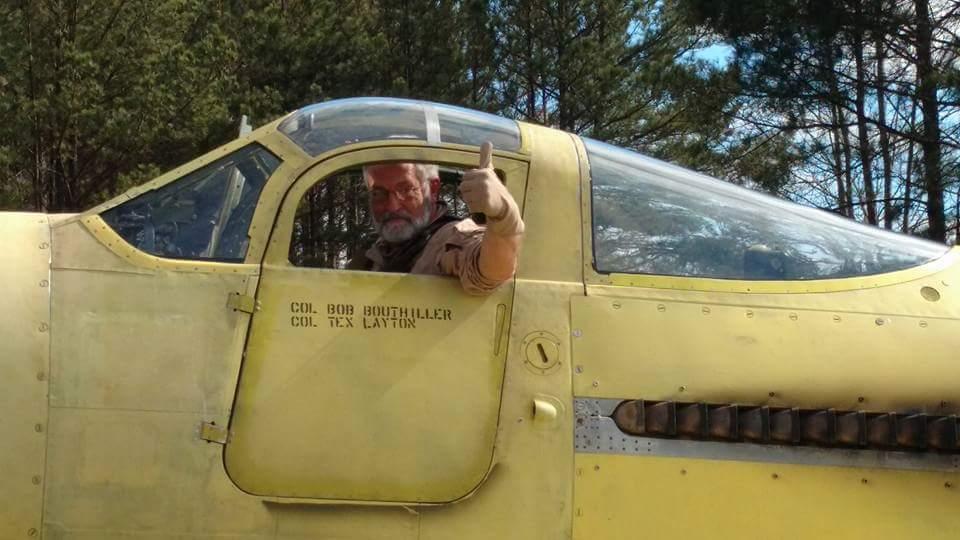 Jim Dale gives the thumb up after the first successful flight. (Photo by Jay Bess)