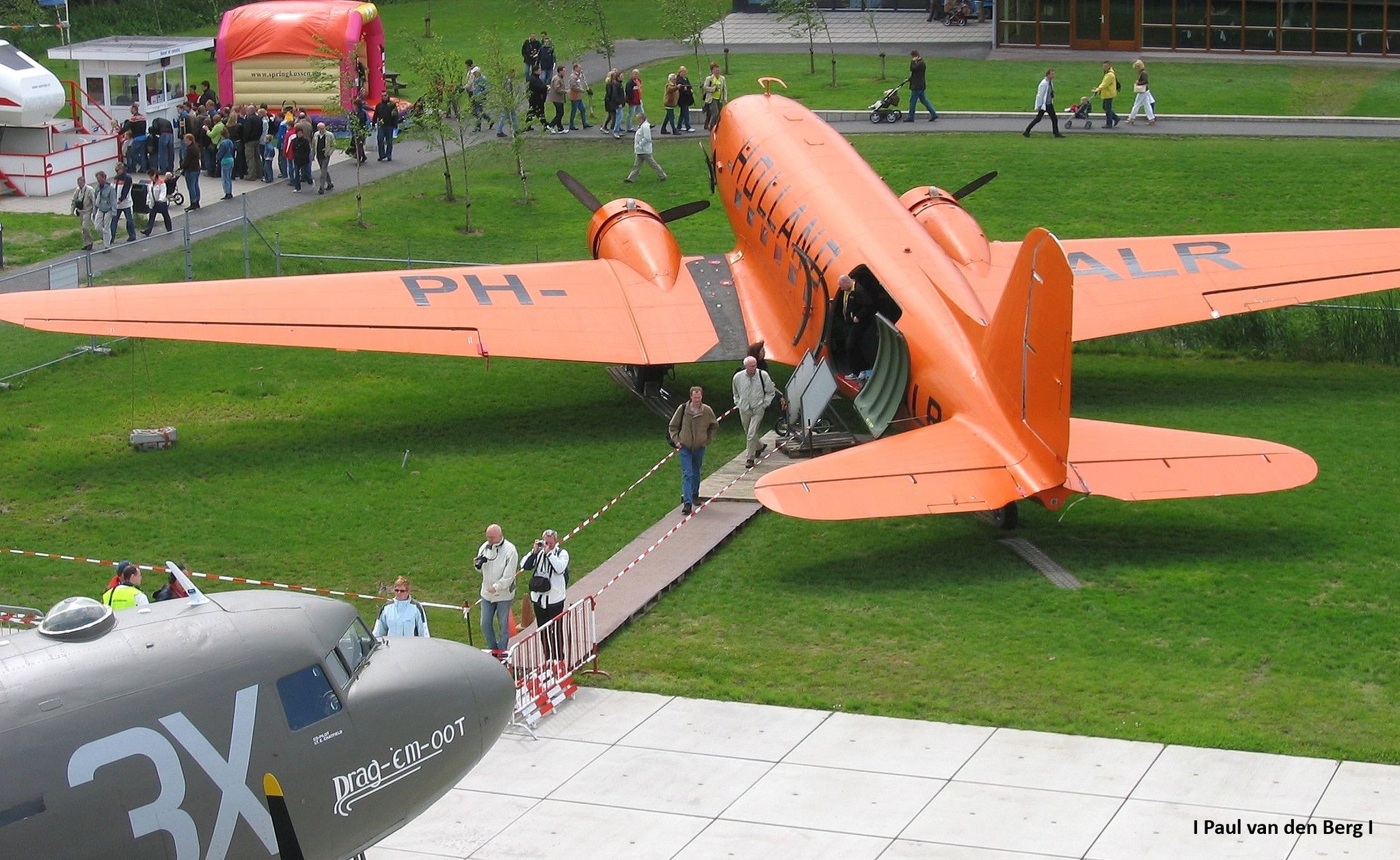 Mainliner Reno 90 Years of the Douglas DC-3: KLM’s “Orange Birds” and a Legacy in ...