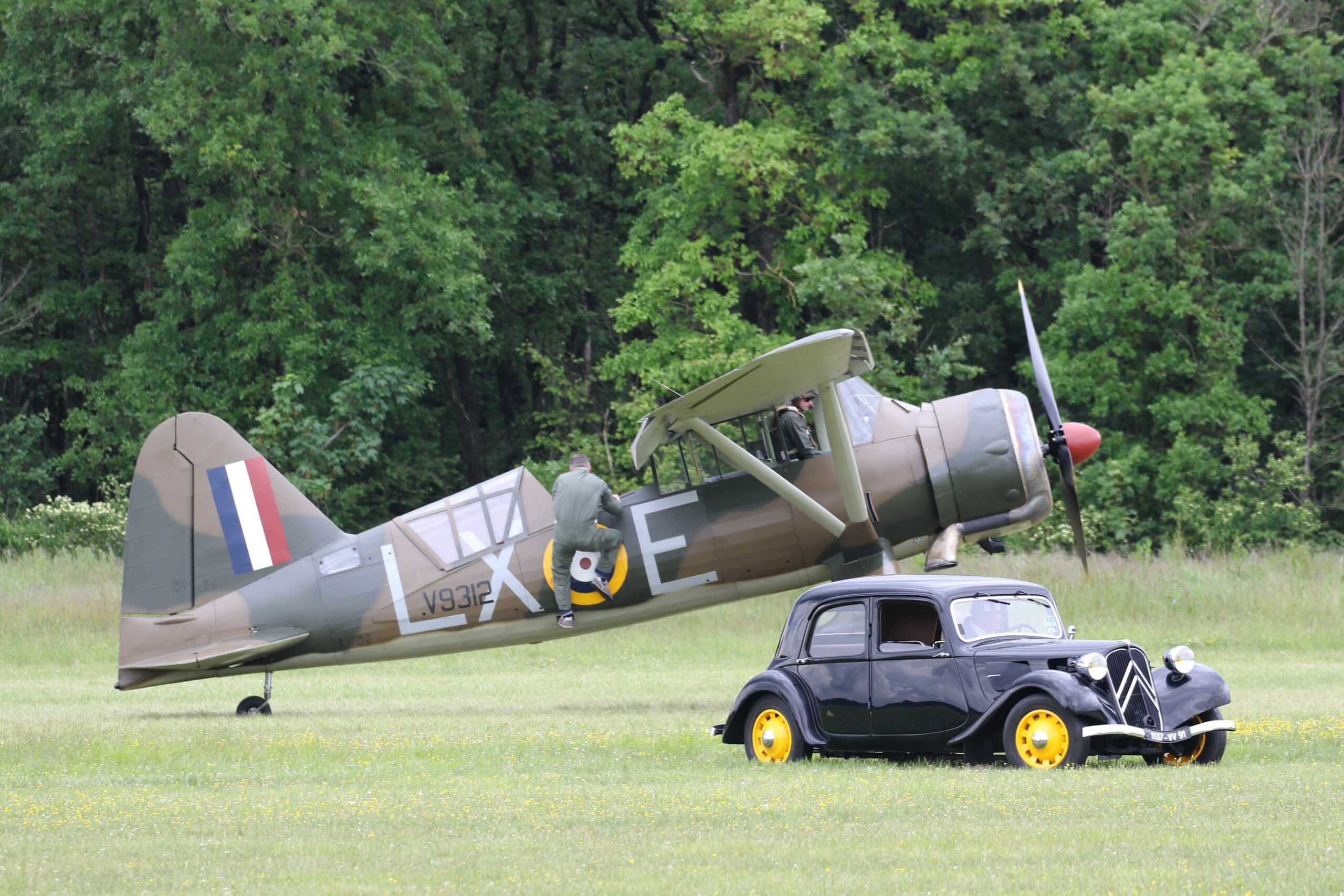 How the Most Awkward Looking Aircraft Became a Deadly Night Killer in World War II 17 Lysander and car 7D2 2231 scaled