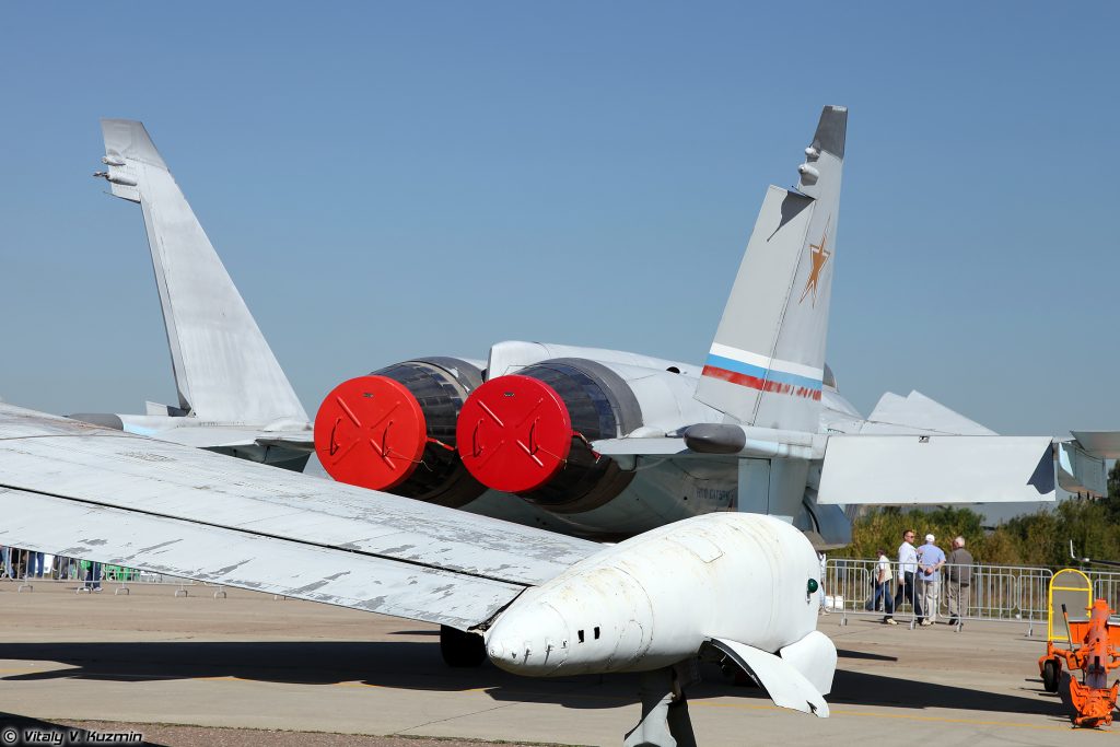 Grounded Dreams: Mikoyan MiG-1.44 - The Abandoned Soviet Stealth Jet 13 MAKS2015part3 06