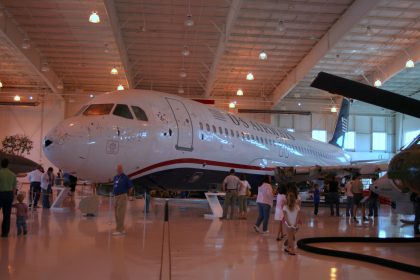 N106US aviation museum 1