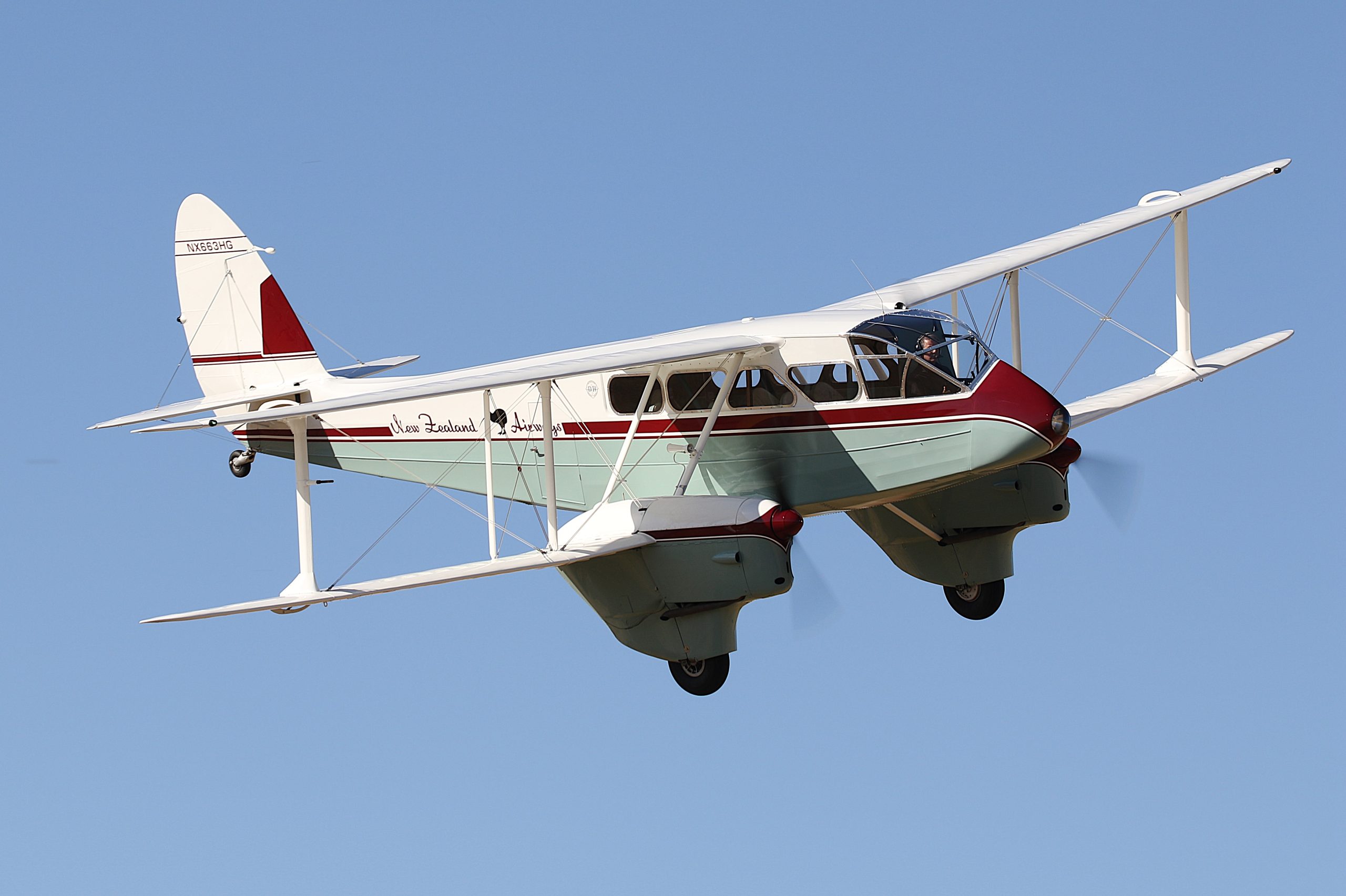 N663HG Dragon Rapide from Charles Somers collection visiting from McClellan 7D2 2556c scaled