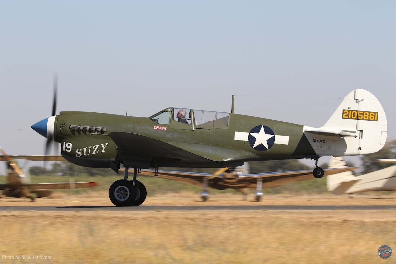 NL49FG Curtiss P 40
