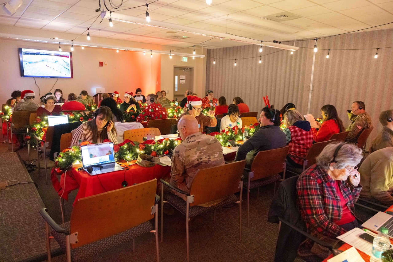 NORAD Tracks Santa Operations Center
