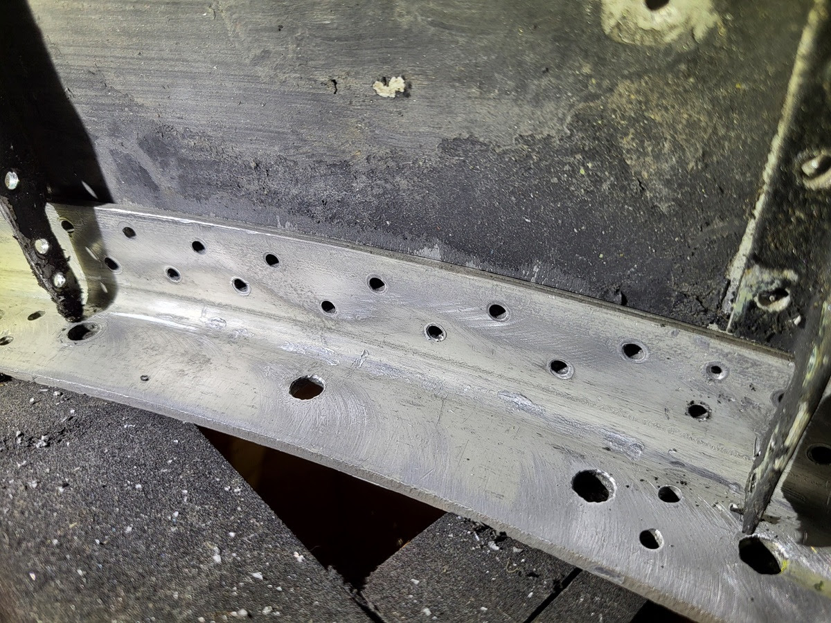 Avro Lancaster B.VII NX611 ‘Just Jane’ – Restoration Update 253 20 NX611 nose section transport joint damage in the radius