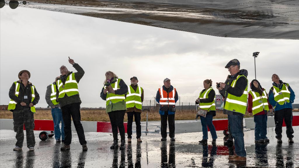 New Dates Available for the Vulcan XH558 Airside Tour 16 New Dates Available for the Vulcan XH558 Airside Tour 1