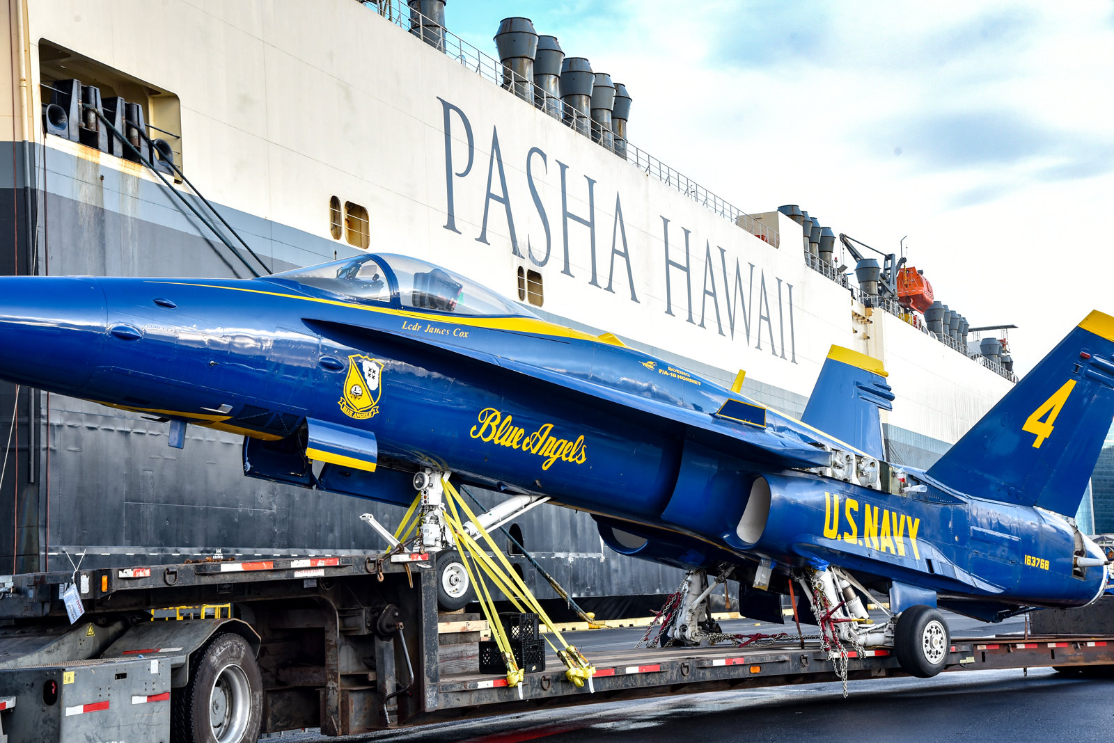 Pearl Harbor Aviation Museum F AC Hornet h