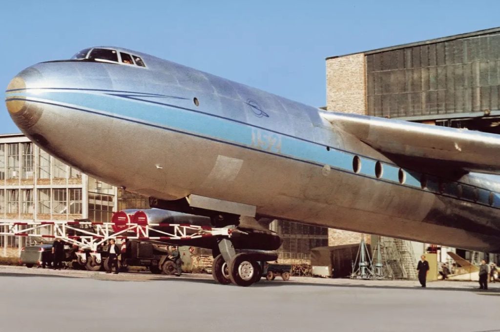 Grounded Dreams: Baade 152 – The World’s Worst Airliner 17 Photo 2 1