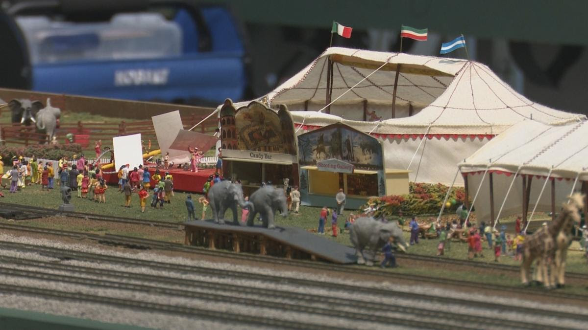 Planes and Trains Model Railroad Display Returns to Museum of Aviation for the Holidays