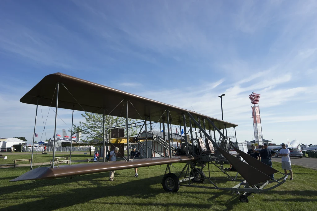Warbirds and Vintage Aircraft to Highlight EAA AirVenture Oshkosh 2026 18 Replica Wright B Flyer