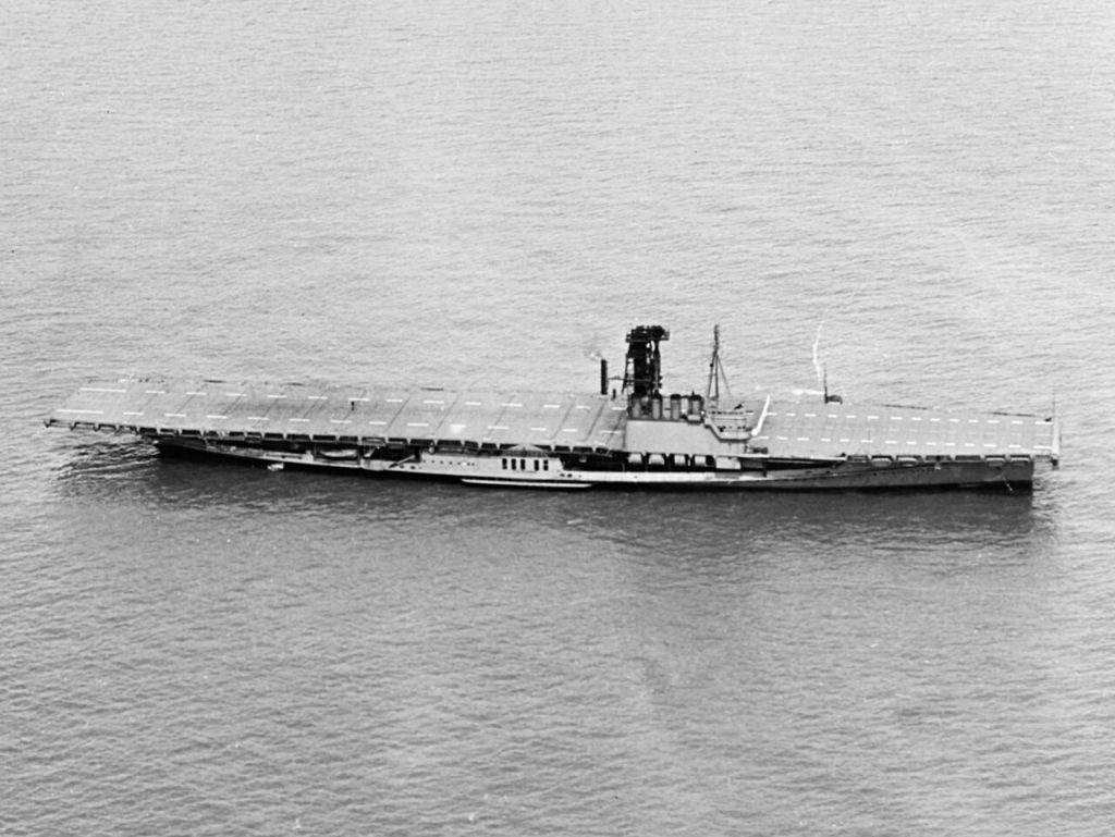 SS SeeandBeeUSS Wolverine IX 64 on Lake Michigan on April 6 1943 Naval History Heritage Command