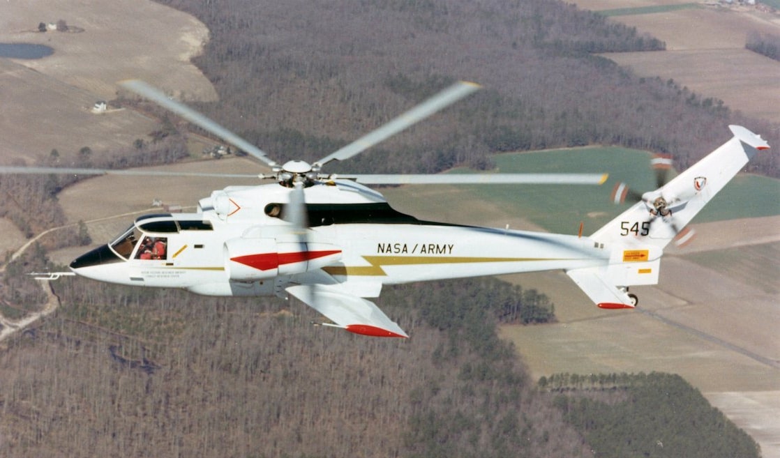 Sikorsky S 72 NASA 740 in flight