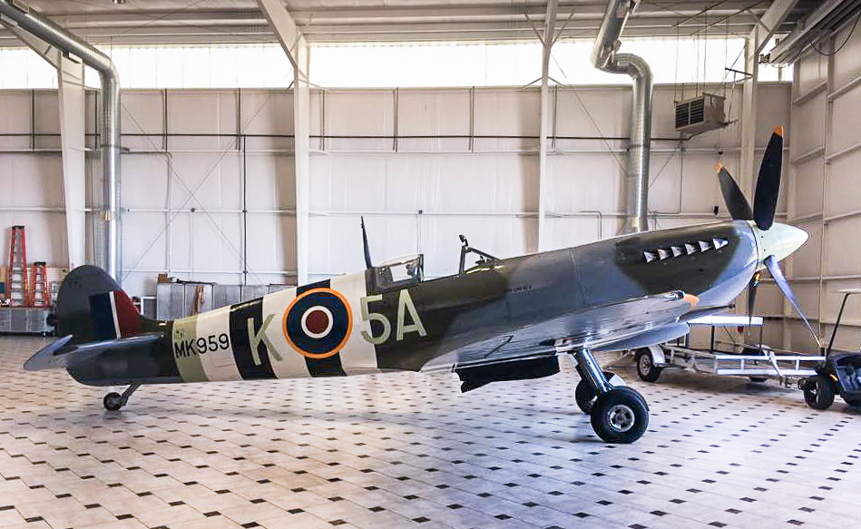 Spitfire IX MK959 Moreno Aguiari photo TFLM Ellington Field Houston TX p6