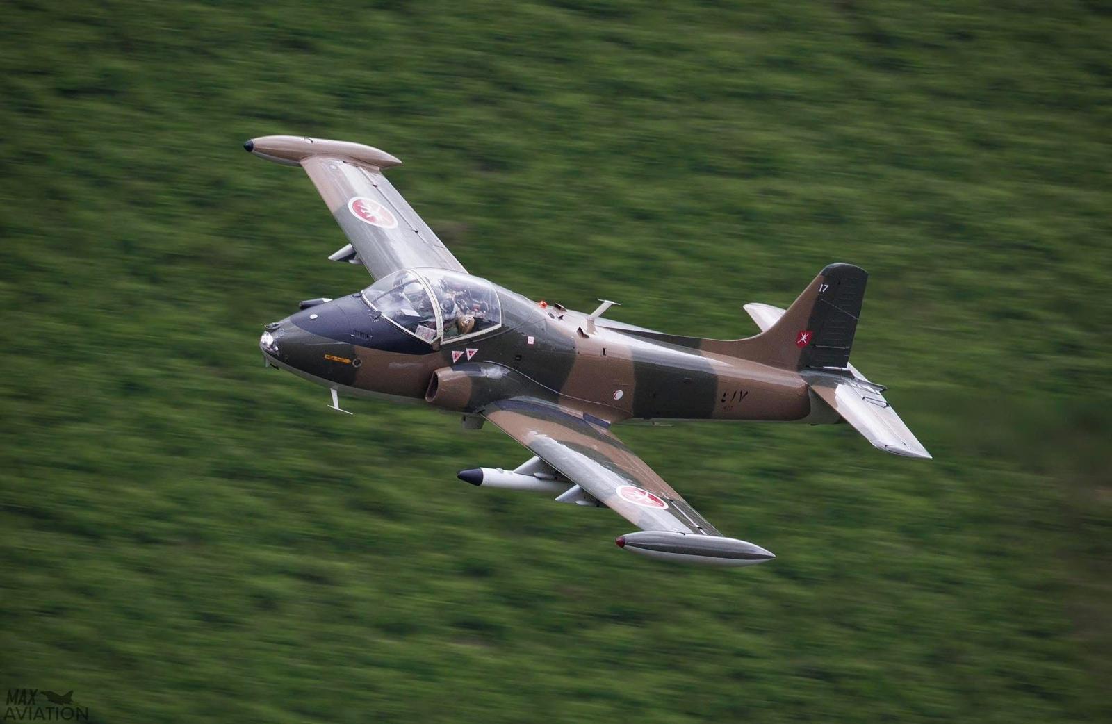 Strikemaster jet aircraft Mach Loop Aero Legends 6