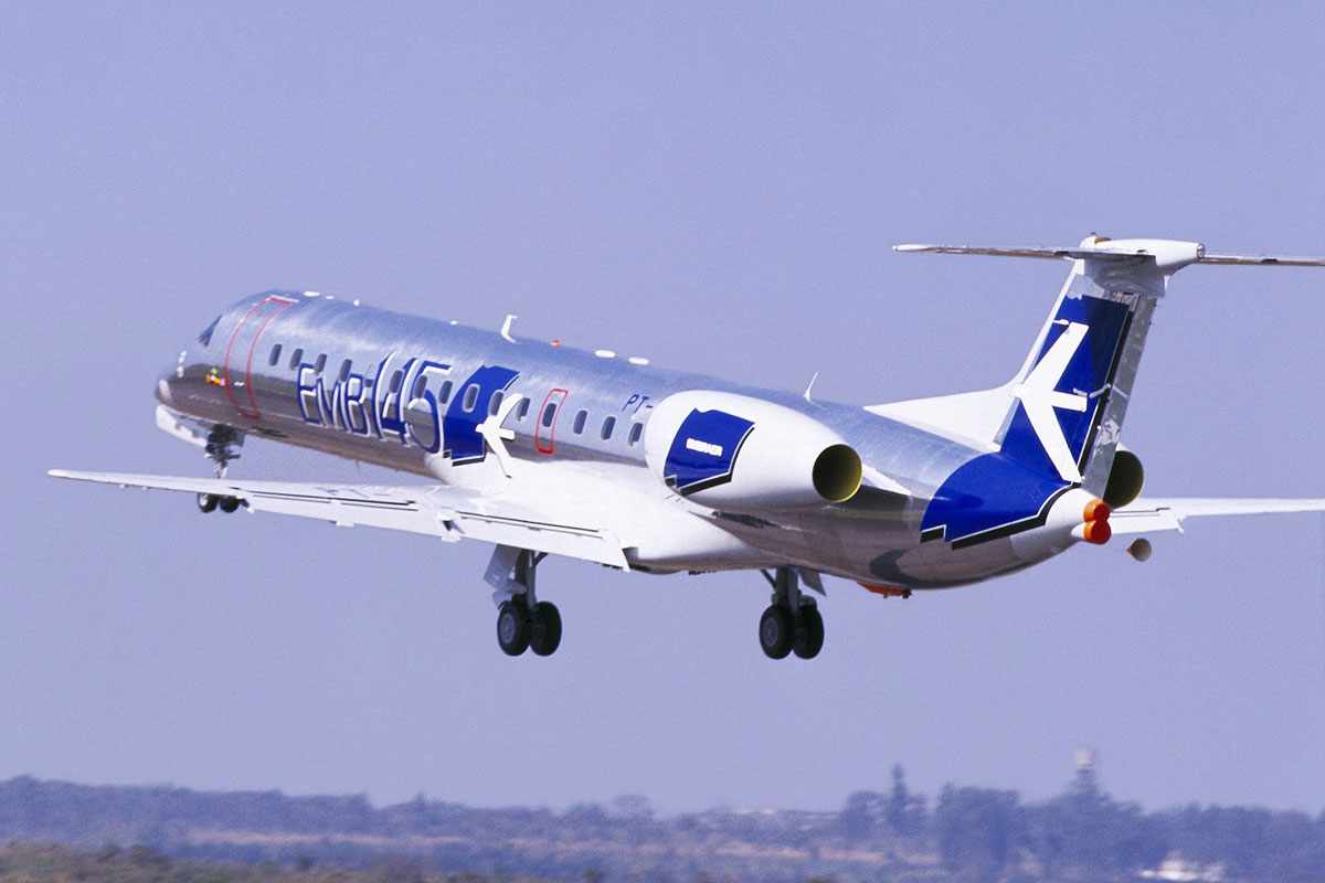 Today in Aviation History: First Flight of the Embraer ERJ-145 11 The EMB 145 ERJ 145 takes off for the first time on August 11 1995 Embraer