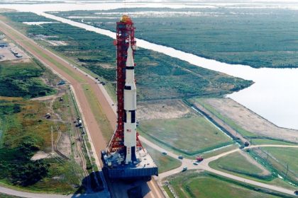 Today In Aviation History Apollo 8 Orbits the Moon 4