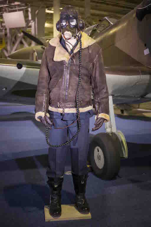 Tom Hardy's RAF costume_012 copy