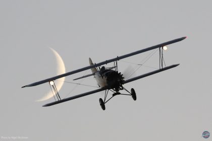 Travel Air 4000 with the moon Last picture