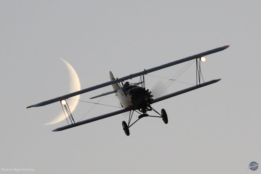 Travel Air 4000 with the moon Last picture