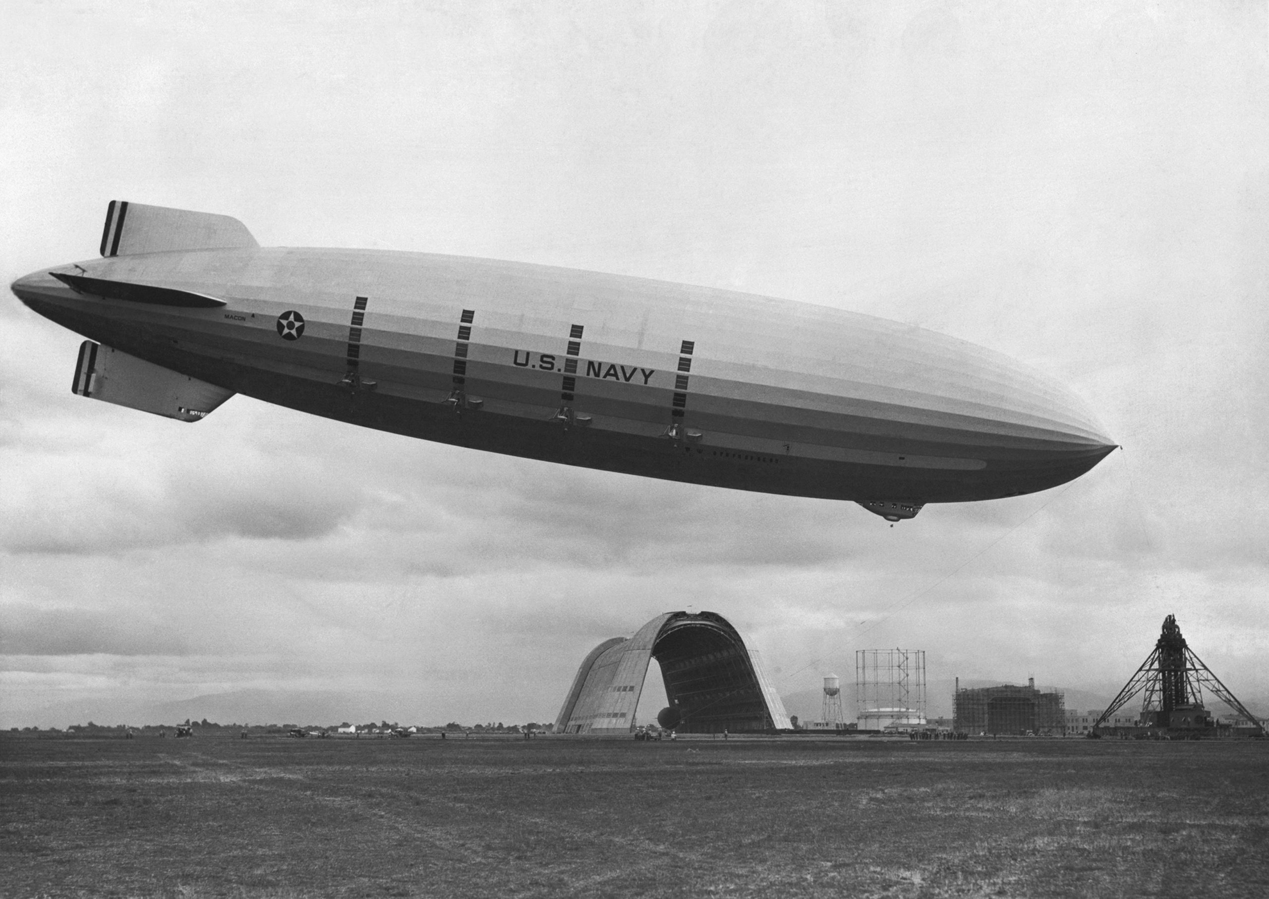 MACPHEE トゥモローランドBEAMS　SHIPS Today in Aviation History: Loss of USS Macon - Vintage
