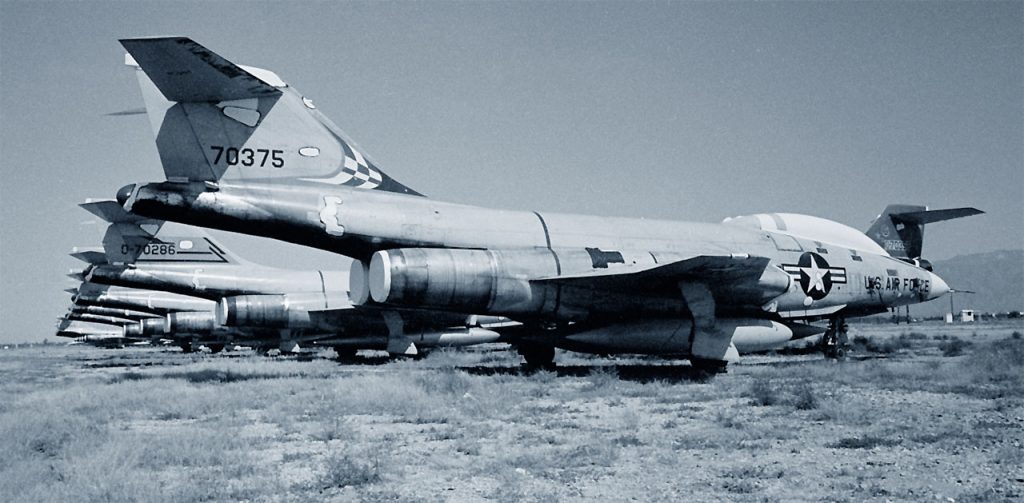 Boneyard Files: McDonnell F-101 Voodoo - The Silver Phantoms of the Desert 18 Voodoo 01 Neil Aird 091968 1280a