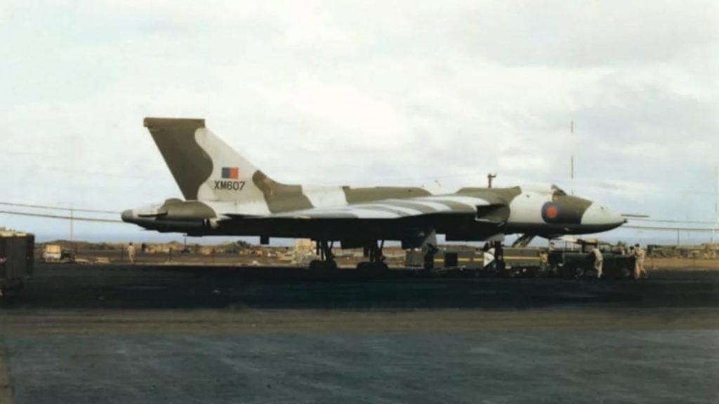 Operation Black Buck at RAF Waddington – 44 Years On, Vulcan XM607 – Preserving an Icon 10 Vulcan B.2 XM607 at RAF Waddington