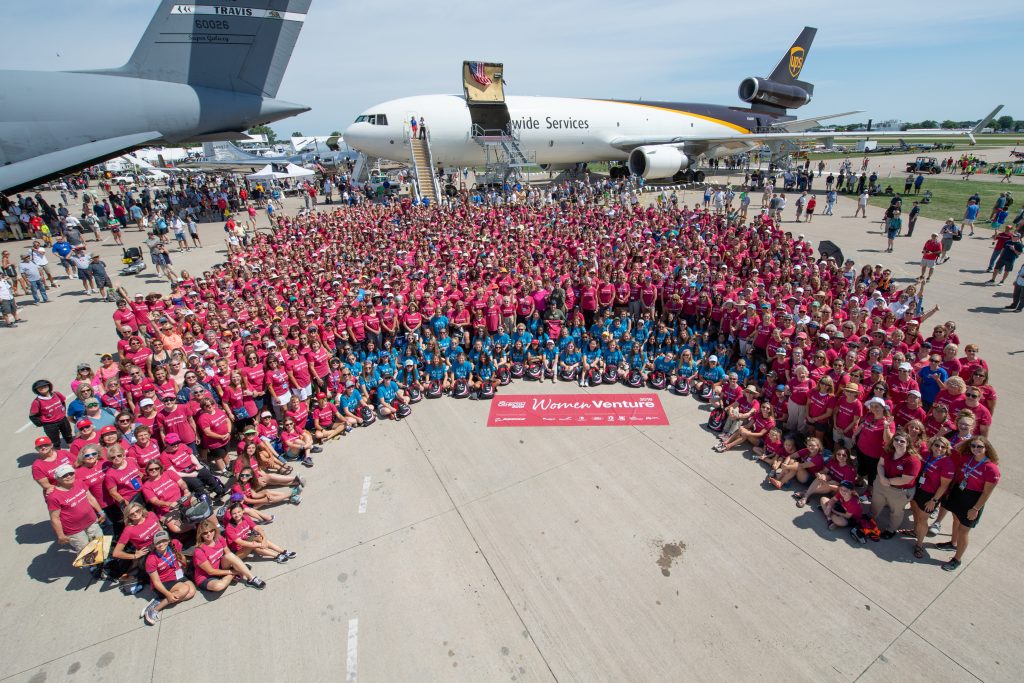 EAA WomenVenture 2026 to Celebrate Aviation Innovation at AirVenture Oshkosh 10 WomenVenture group photo by Madison Connor