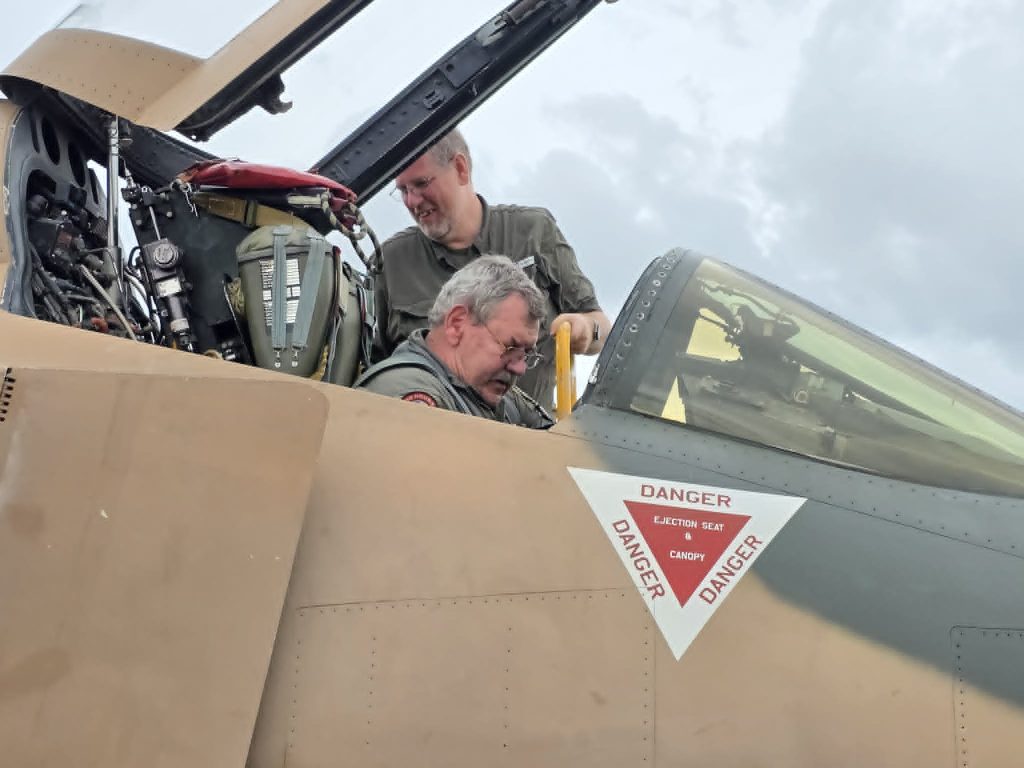 World’s Only Civilian F-4 Phantom II Takes to the Skies Again 13 Worlds Only Civilian F 4 Phantom II Takes to the Skies Again Harry 22D Day22 Daye