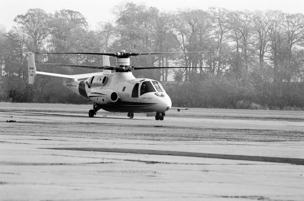 Grounded Dreams: Sikorsky S-69 - The Helicopter That Tried to Outrun Time 18 XH 59A helicopter in 1981 2