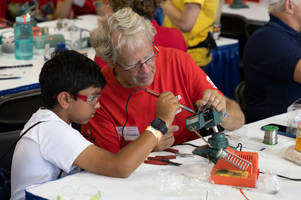 Youth KidVenture 22 soldering MSteineke 2469